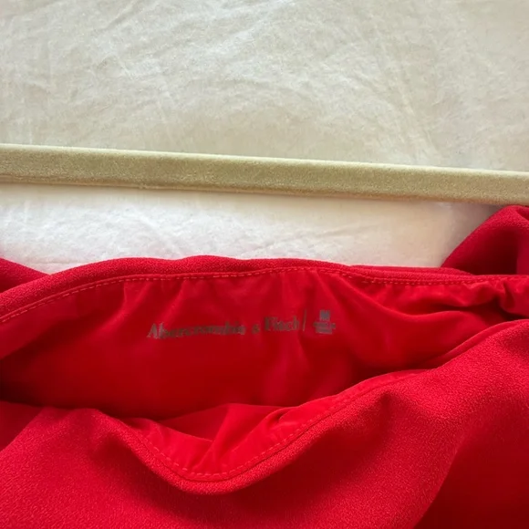 Abercrombie & Fitch Off-Shoulder Ruched Red Mini Dress - Picture 8 of 8